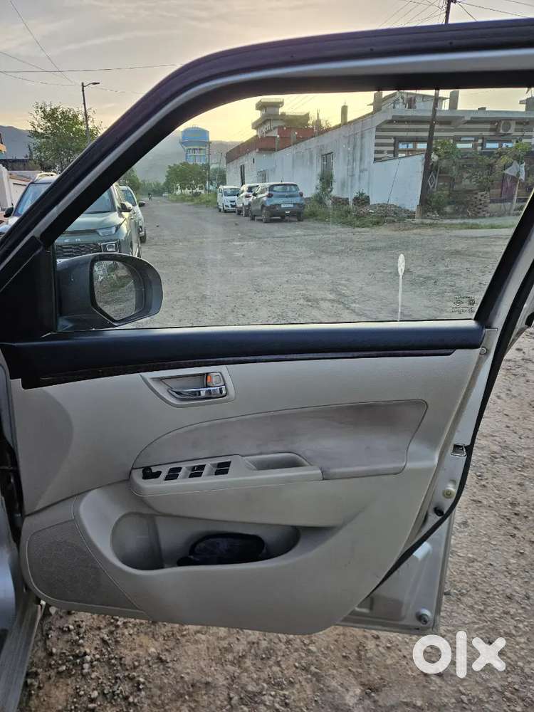 Maruti Suzuki Dzire 2015 Petrol Well Maintained