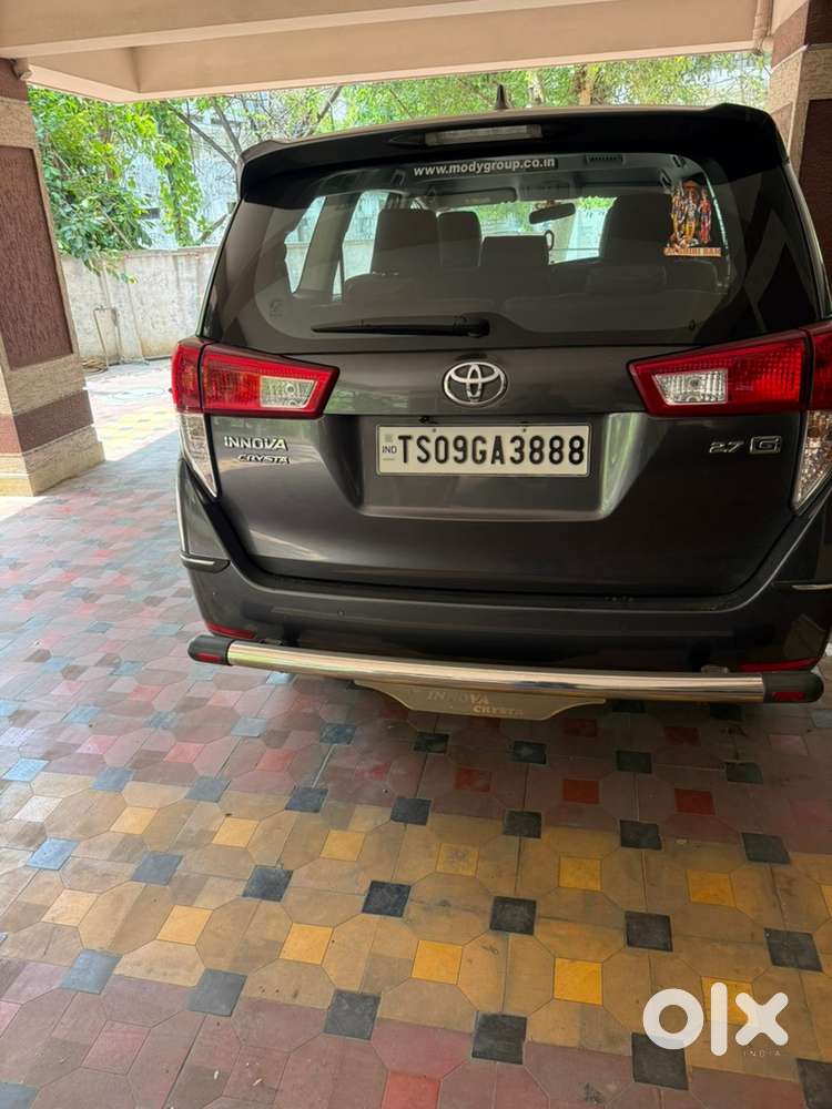 Toyota Innova Crysta 2023 Edition 8 Str