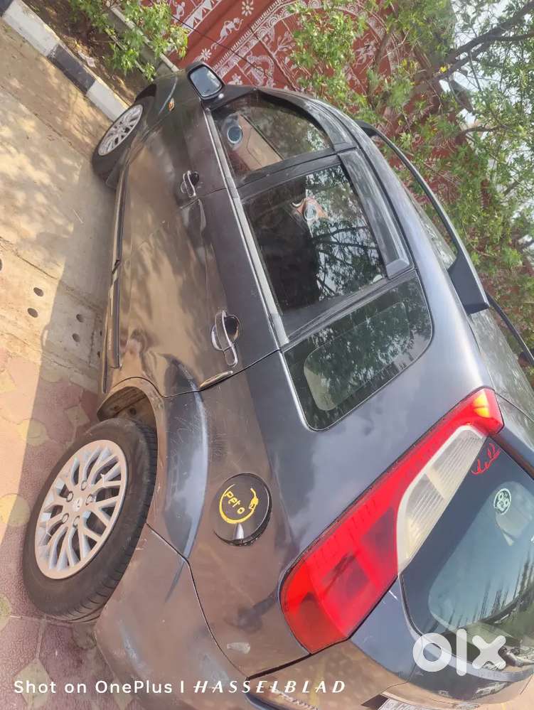 Ford Figo 2012 Petrol Well Maintained