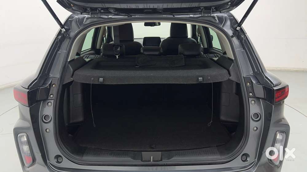Toyota Urban Cruiser Hyryder 1.5 V Neo Drive Awd, 2023, Petrol