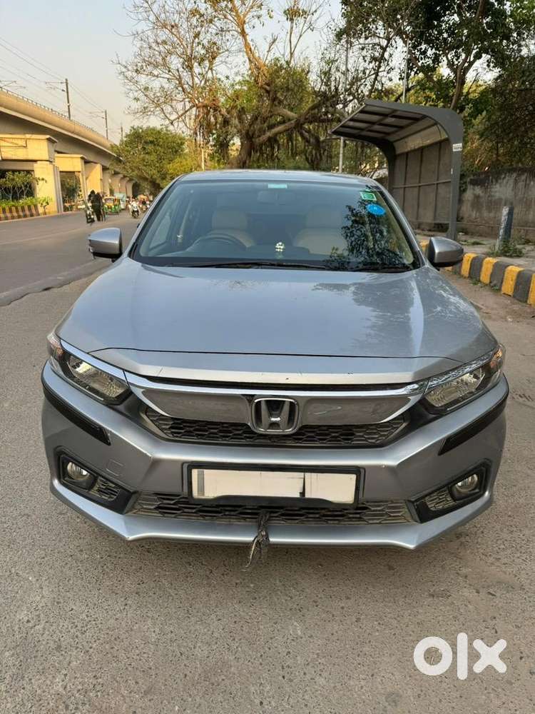 Honda Amaze 2018  1.2 V I-vtec  Manual  Silver