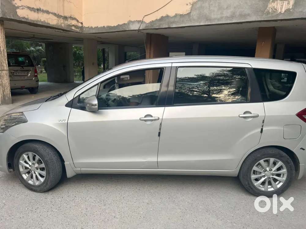 Ertiga Zxi