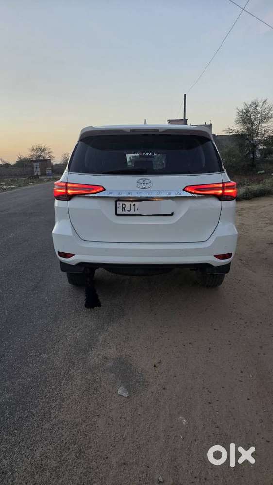 Toyota Fortuner 3.0 4x2 Mt, 2023, Diesel