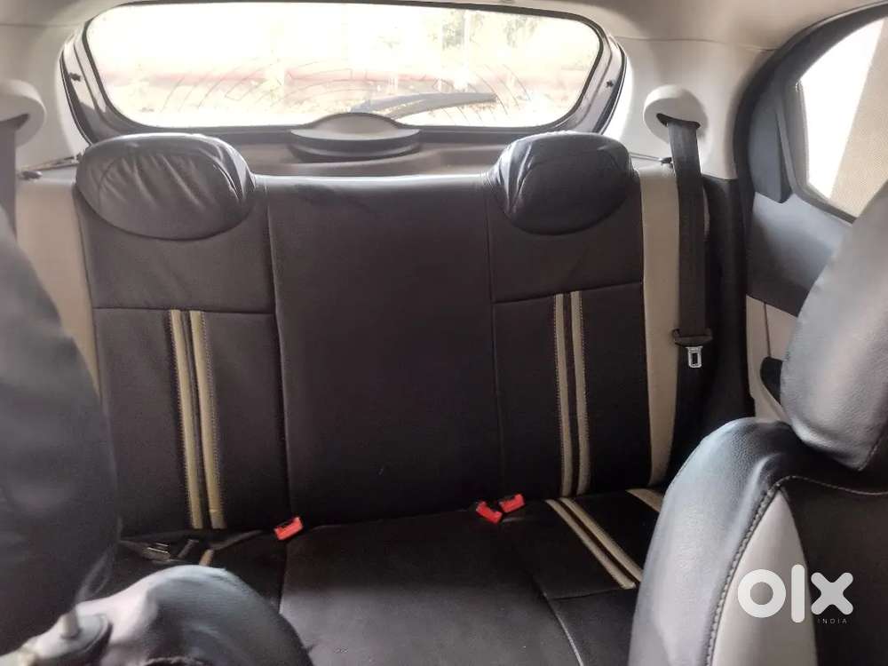 Tata Tiago Top Model 2017
