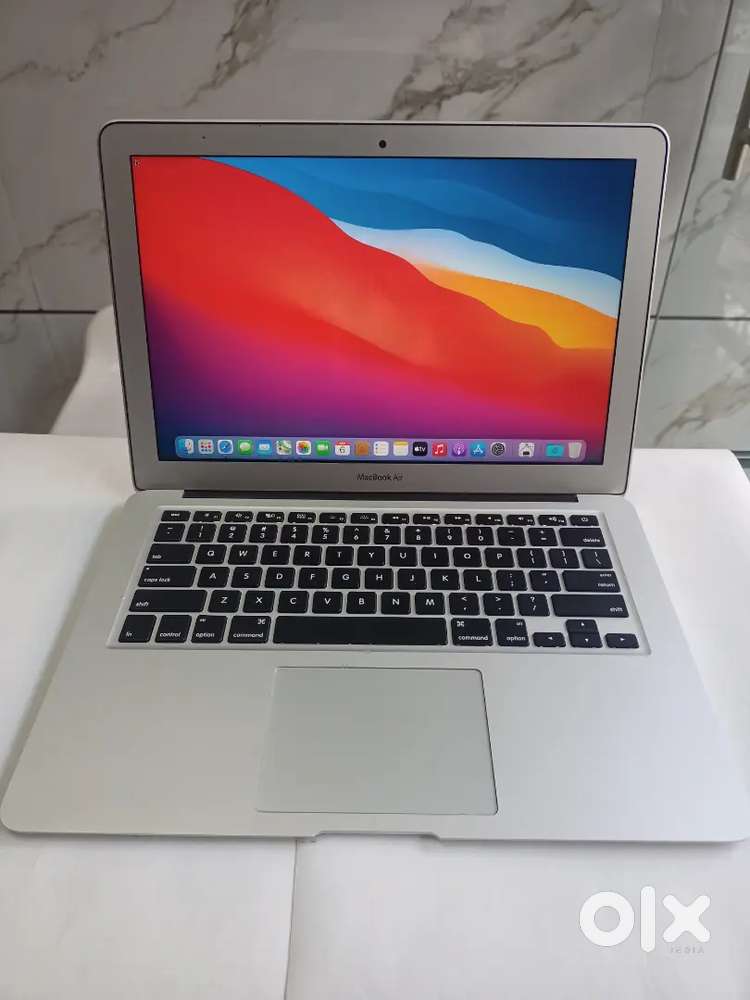 Apple MacBook Air i5 Processor 8GB 128GB SSD