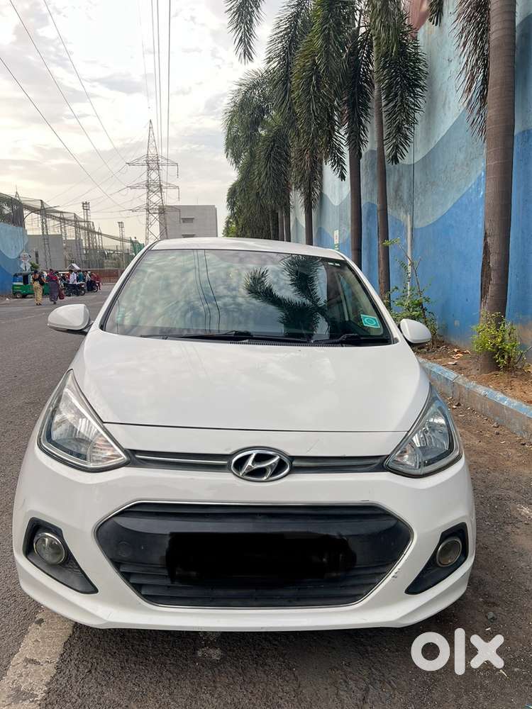 Hyundai Xcent Petrol Manual 2014