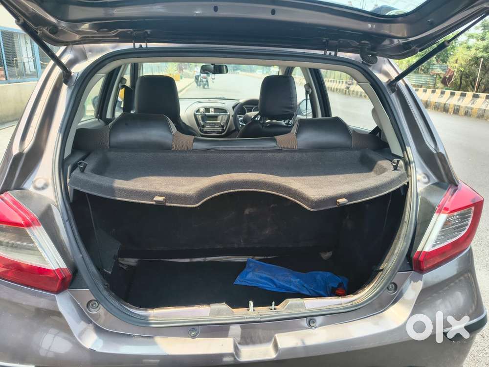 Tata Tiago Xz, 2017, Petrol