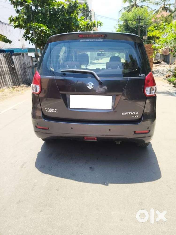 Maruti Suzuki Ertiga Zxi, 2015, Petrol