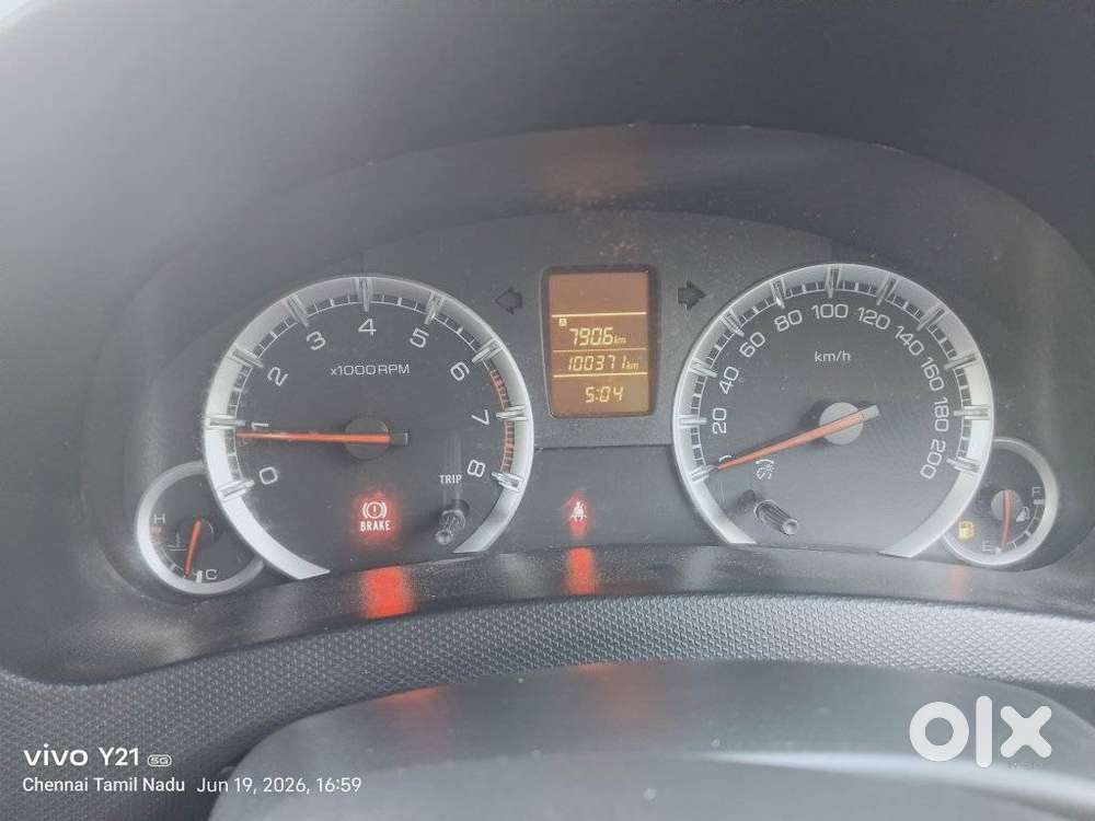 Maruti Suzuki Swift Rs Vxi, 2012, Petrol
