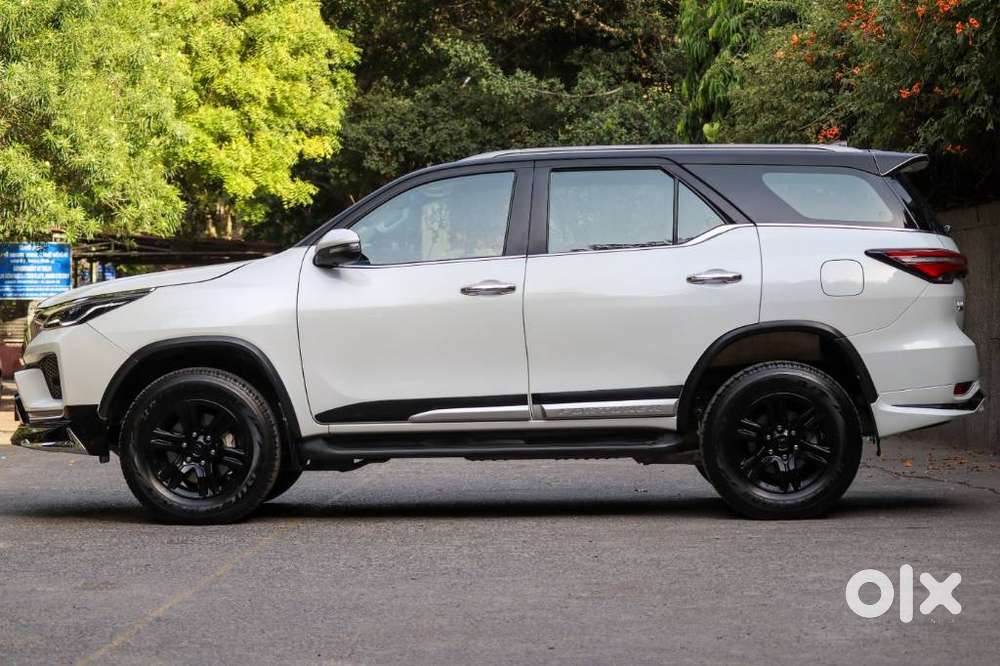 Toyota Fortuner Leader Edition (at), 2025, Diesel
