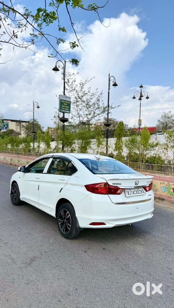 Honda City 2014 Diesel Well Maintained
