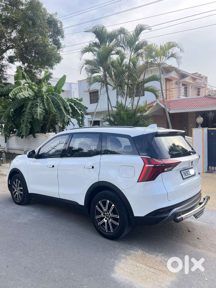 Mahindra Xuv700 2.2 Ax 7 Diesel At Str, 2022, Diesel