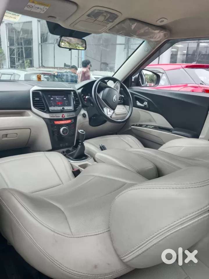 Mahindra Xuv300 W8, 2019, Petrol
