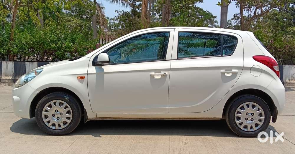 Hyundai I20 Magna 1.2 Mt, 2012, Petrol