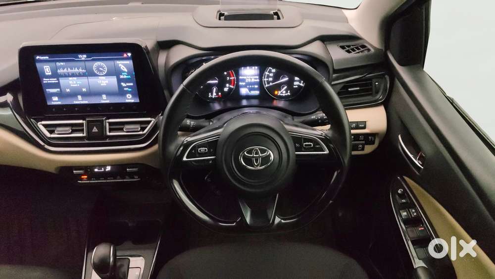 Toyota Glanza 1.2 V Amt, 2024, Petrol