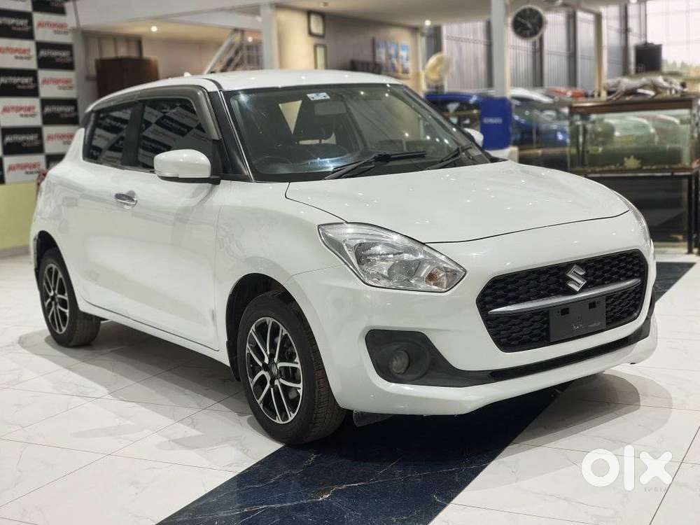 Maruti Suzuki Swift Vxi Optional, 2022, Petrol