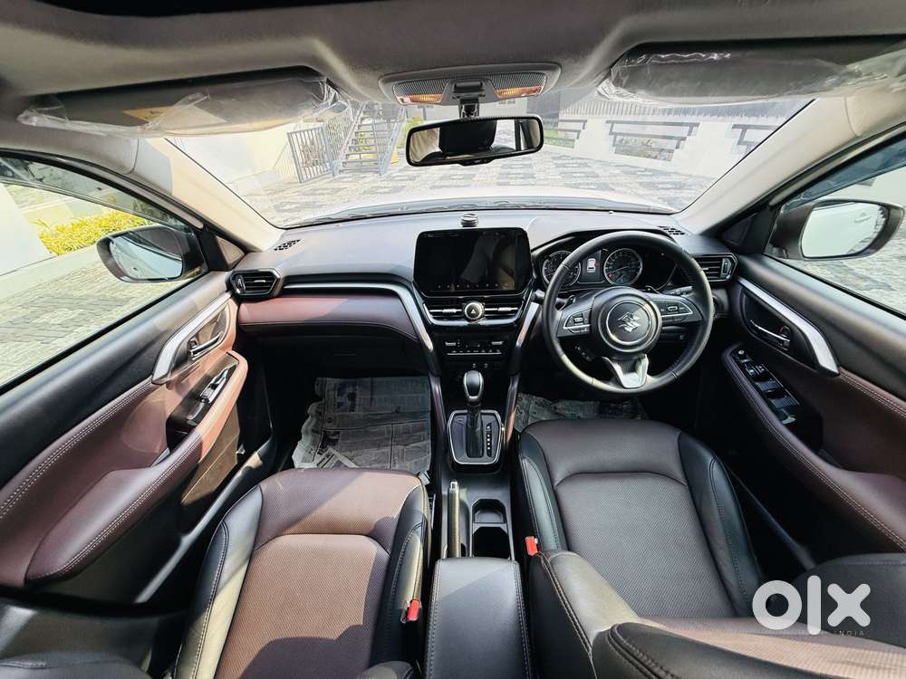 Maruti Suzuki Grand Vitara 1.5 Alpha Smart Hybrid At, 2023, Petrol