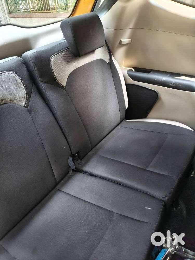 Renault Triber Rxl, 2022, Petrol