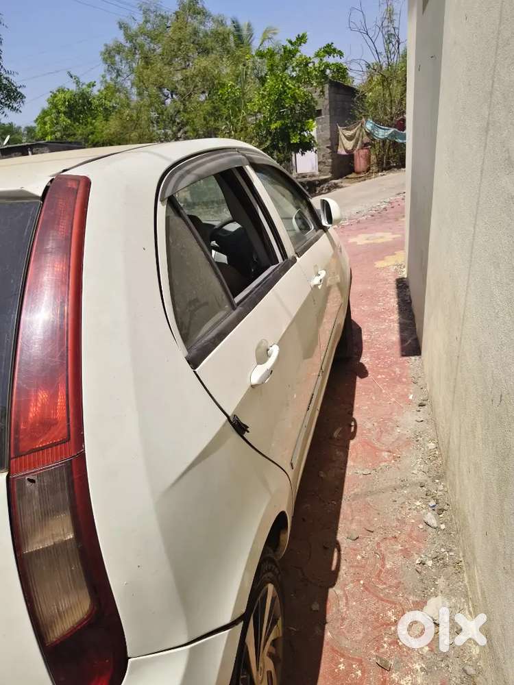 Tata Indica Vista 2010 Diesel 185000 Km Driven