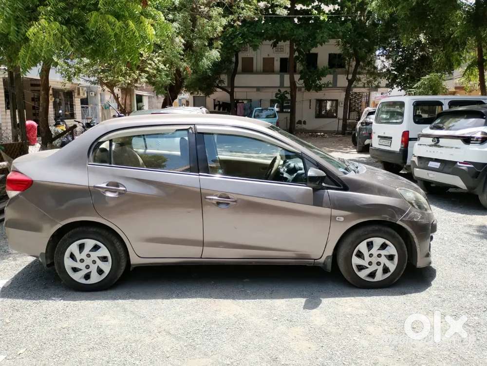 Honda Amaze 2014 Diesel Well Maintained