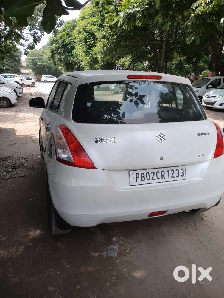 Maruti Suzuki Swift 2016 Diesel 912854 Km Driven