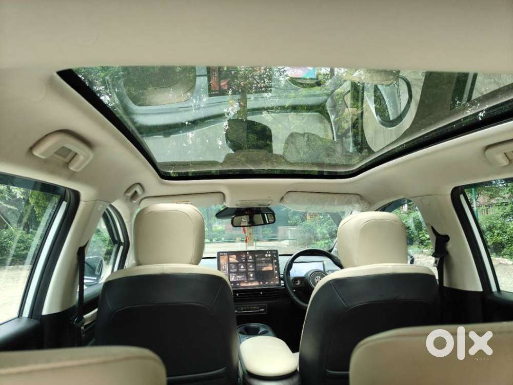 Mg Windsor Ev Essence, 2025, Electric
