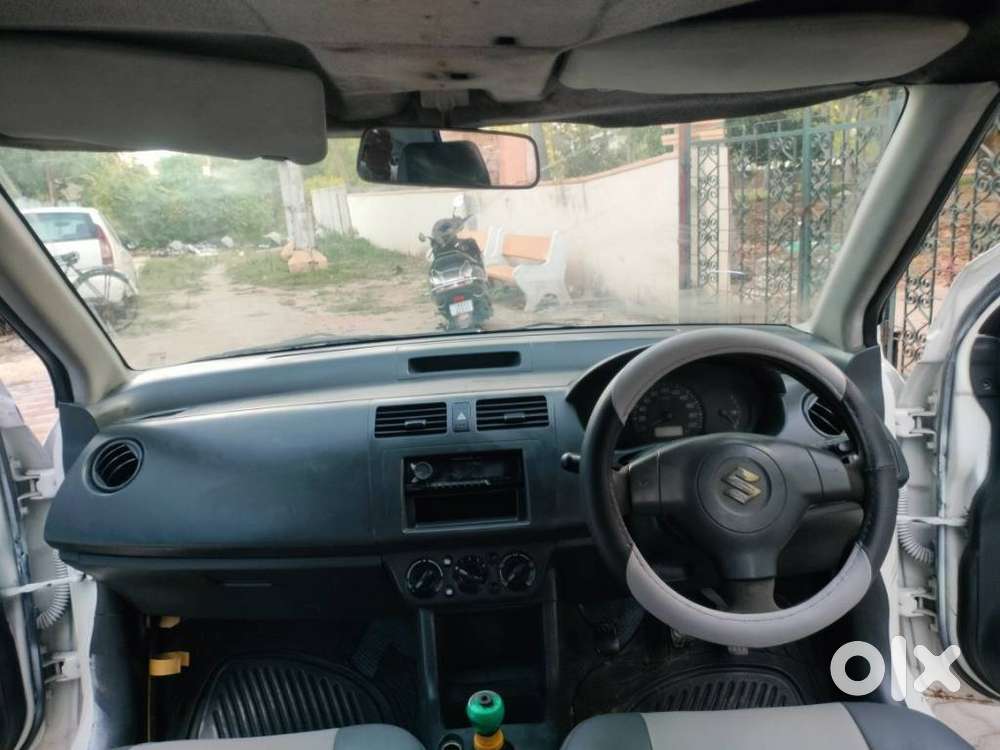 Maruti Suzuki Swift Dzire Tour Ldi, 2012, Diesel