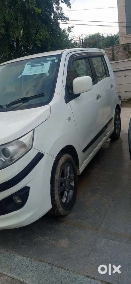 Maruti Suzuki Stingray Vxi, 2016, Petrol