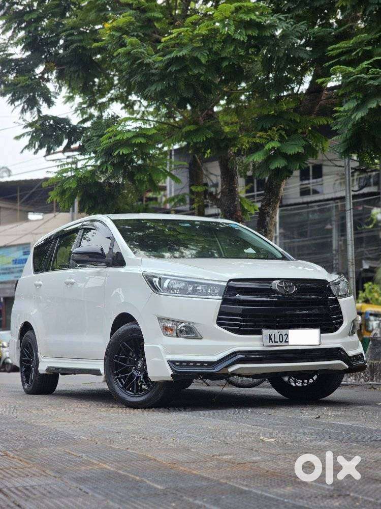Toyota Innova Crysta 2.8 Gx At, 2018, Diesel