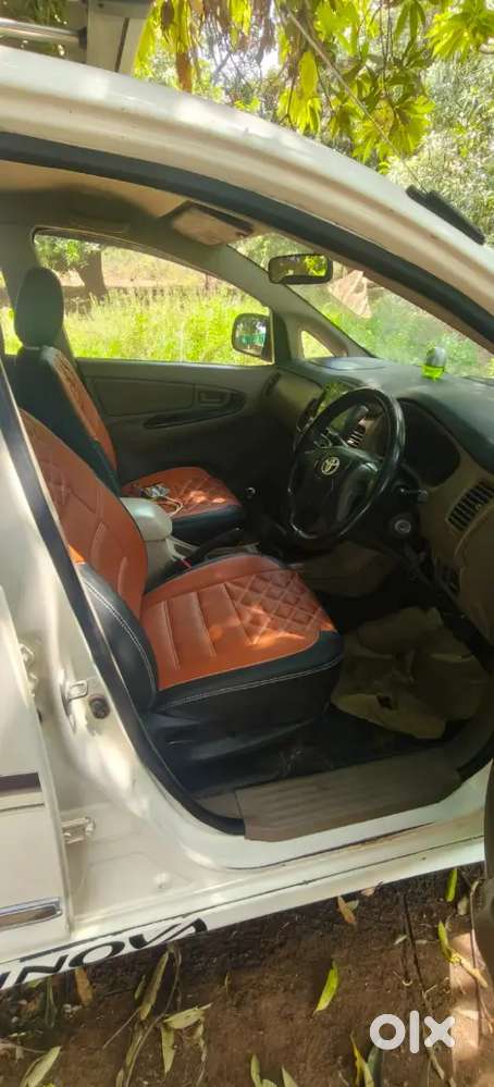 Toyota Innova 2016
