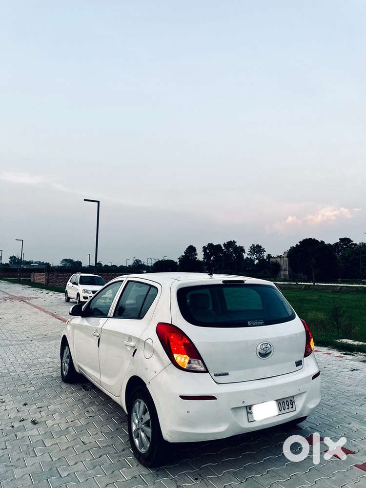 Hyundai I20 Diesel Manual 2012