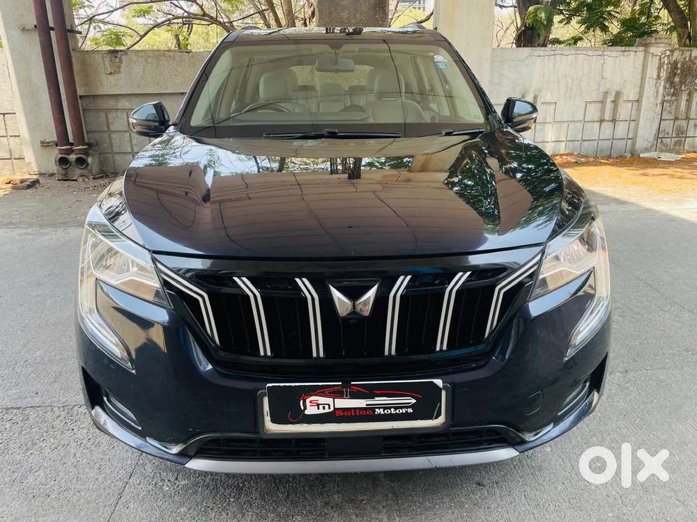 Mahindra Xuv700 2.0 Ax 5 Petrol Mt 7 Str, 2022, Petrol
