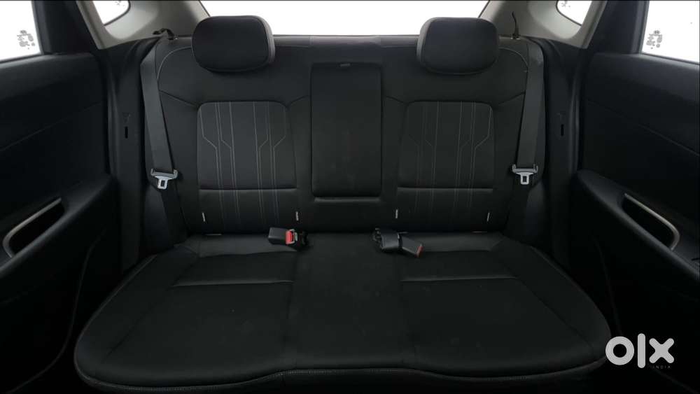 Hyundai New I20 1.2 Asta (o) Mt, 2022, Petrol