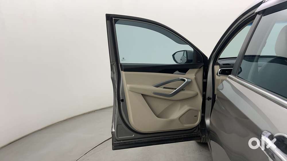 Mg Hector 1.5 Hybrid Sharp, 2021