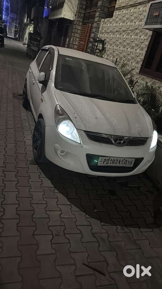I20 Diesal Fully Maintained