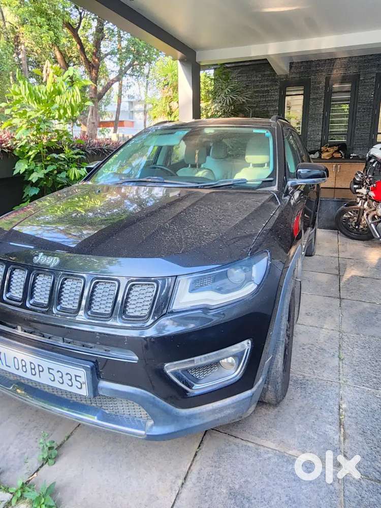 Jeep Compass Limited 2.0 Diesal Black Color  Sale Well Maintained