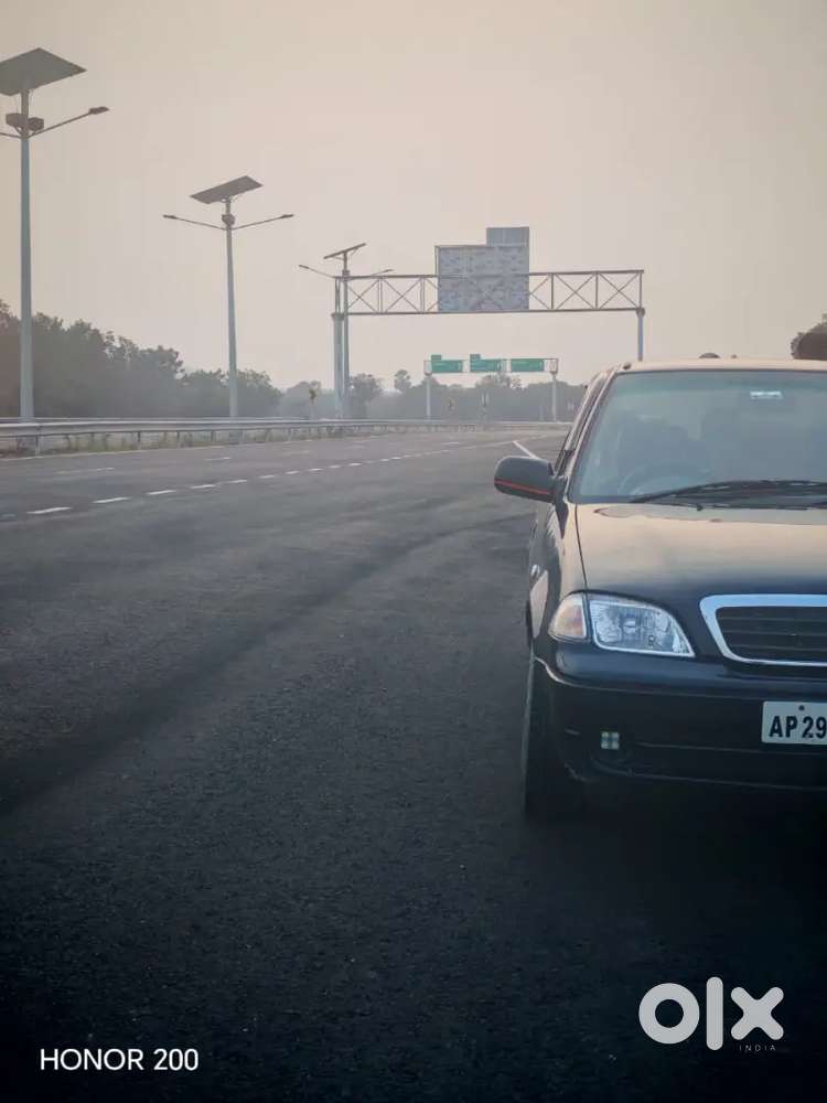Maruti Suzuki Esteem Diesel 2005