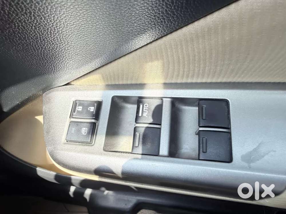 Honda City 1.5 V 4th Gen I-vtec Mt, 2015, Petrol