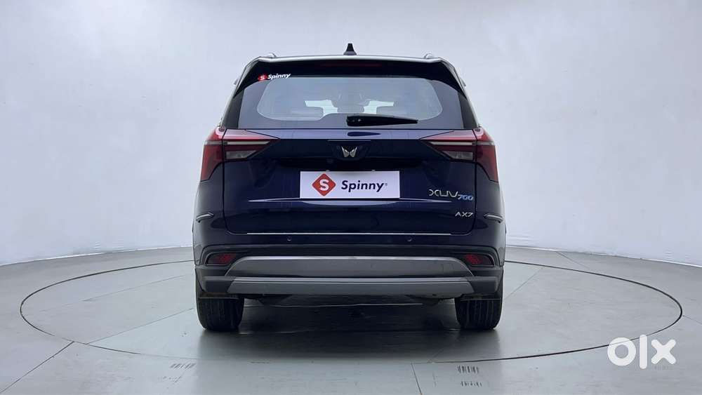 Mahindra Xuv700 2.0 Ax 7 Petrol At Str, 2024, Petrol