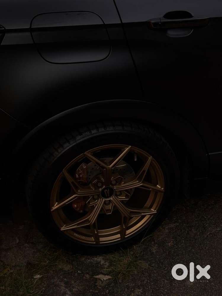 Volkswagen Taigun 2024 Petrol 31000 Km Driven