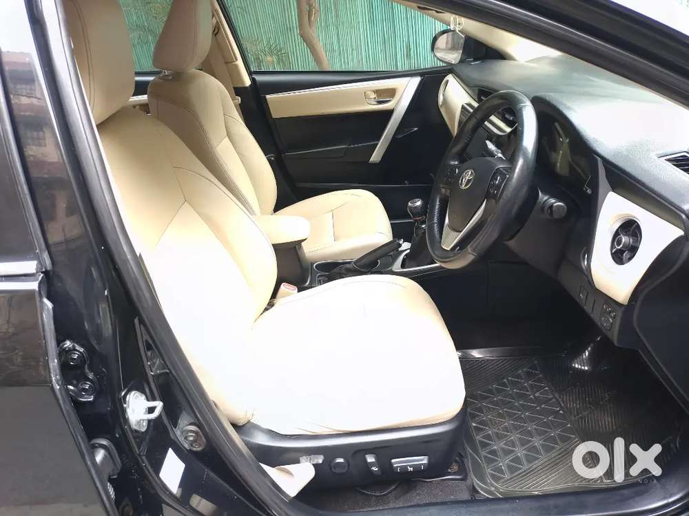 Toyota Corolla Altis 2017 Gl Petro Single Owner L Top End Manual