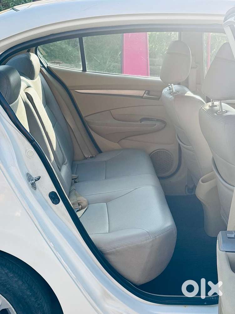 Honda City At