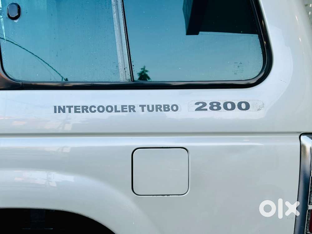 First Owner,chandigarh No,2007 Model ,imported  Pajero,1,27,000km