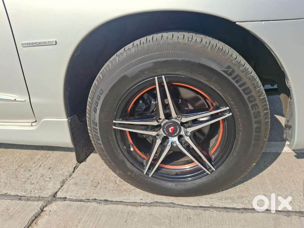 Toyota Innova 2.5 G (diesel) 8 Seater, 2015, Diesel