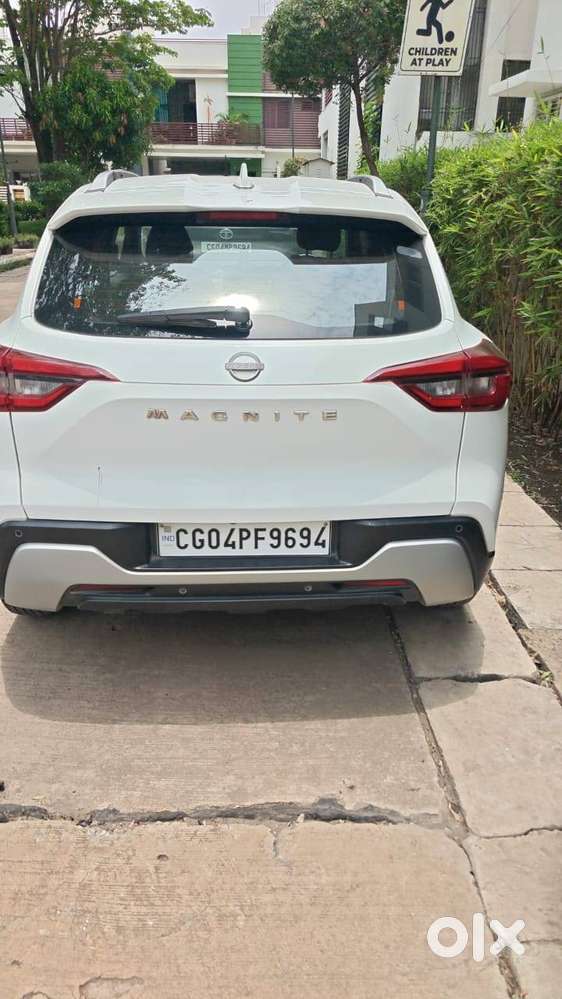 Nissan Magnite Xv 2023 Model