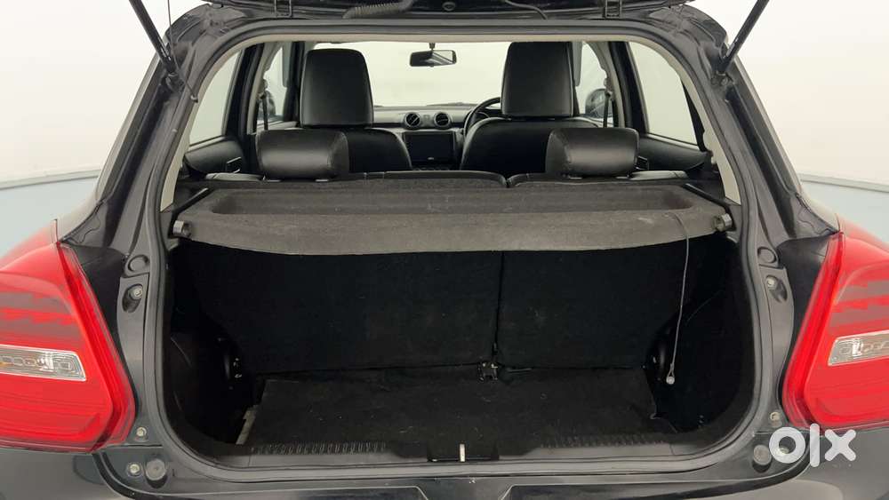 Maruti Suzuki Swift 1.3 Zxi, 2023, Petrol