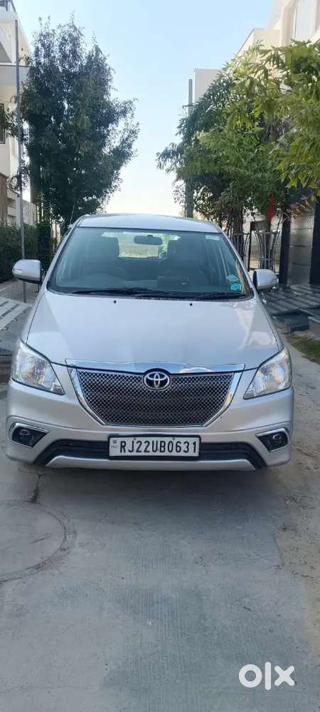Toyota Innova 2013 Diesel Well Maintained