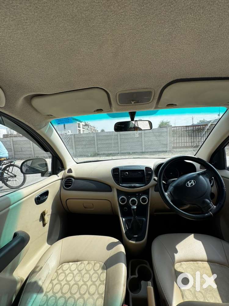 Hyundai I10 Magna Petrol + Cng 2nd Owner 2010