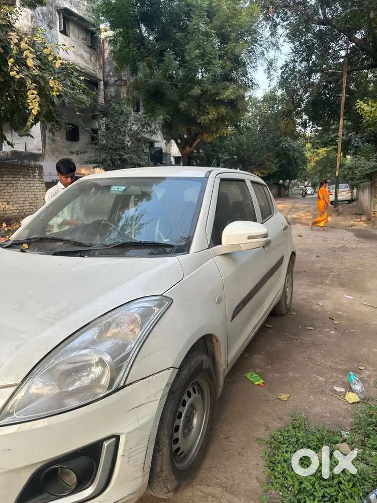 Maruti Suzuki Swift 2015 Petrol 75000 Km Driven