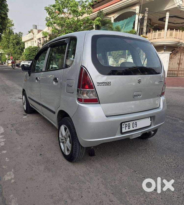 Maruti Suzuki Zen Estilo Lxi Bs Iv, 2011, Petrol